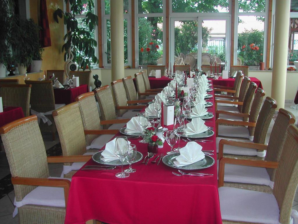 Hotel Restaurant Boeck "Roter Hahn" Sankt Poelten Ngoại thất bức ảnh