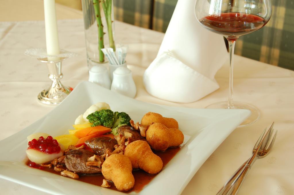 Hotel Restaurant Boeck "Roter Hahn" Sankt Poelten Ngoại thất bức ảnh