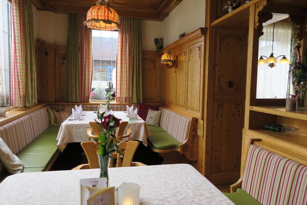 Hotel Restaurant Boeck "Roter Hahn" Sankt Poelten Ngoại thất bức ảnh